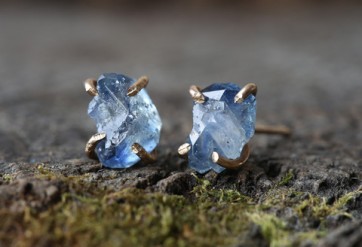 Rough sapphire earrings by Alexis Russell